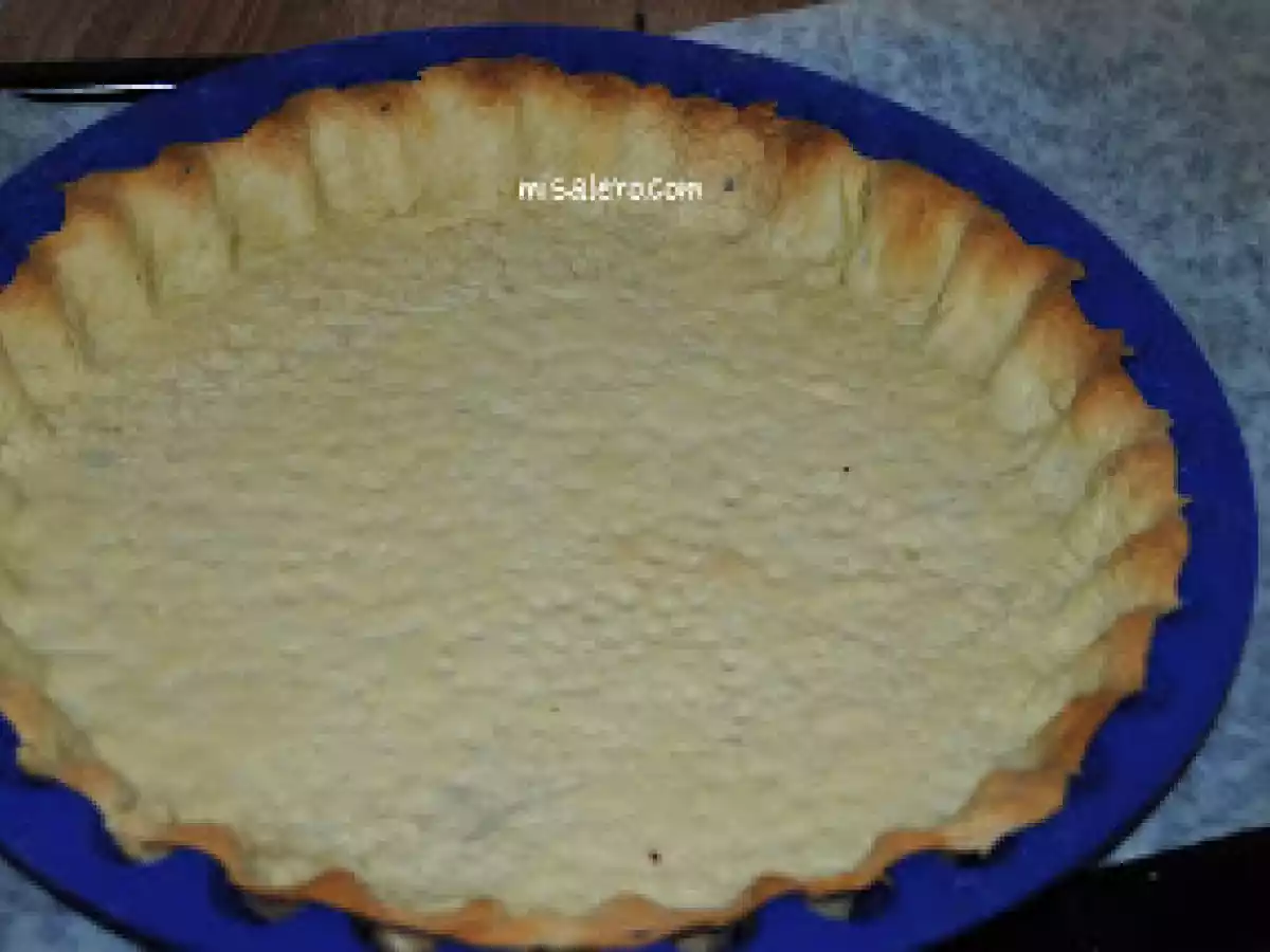 Quiche de calabacines, queso y cebolla - foto 9