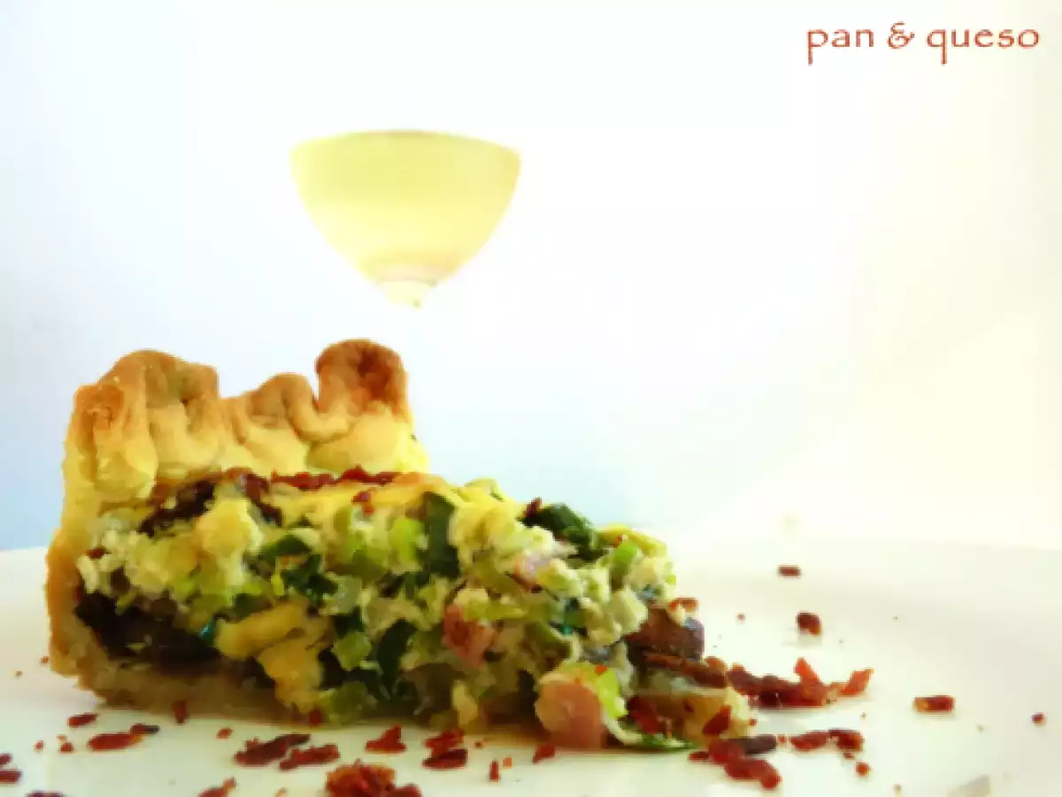 QUICHÉ DE PUERROS Y HONGOS