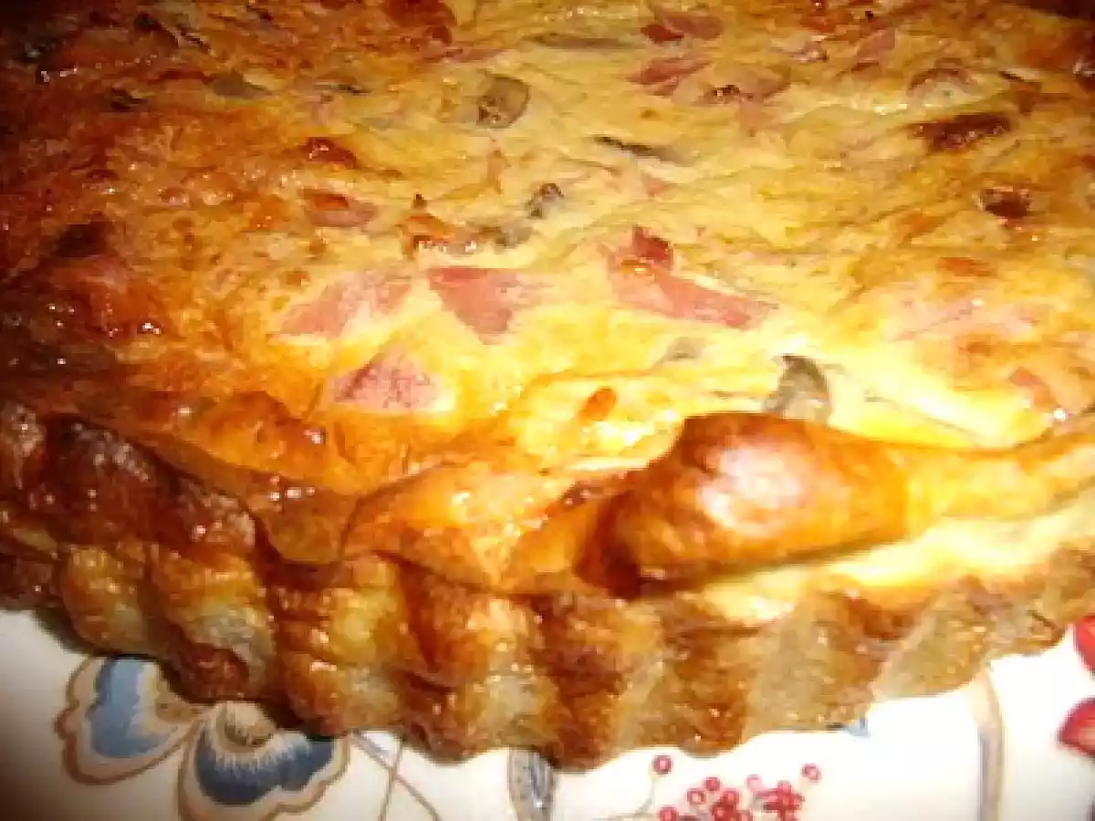 QUICHÊ LORRAINE DE DÁTILES, BEICÓN Y CHAMPIÑONES - foto 2