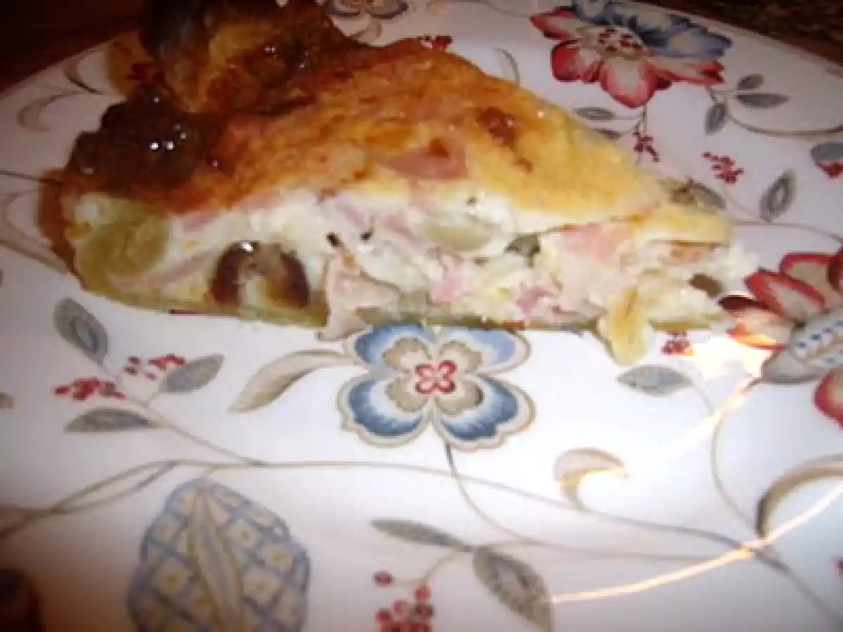 QUICHÊ LORRAINE DE DÁTILES, BEICÓN Y CHAMPIÑONES - foto 3