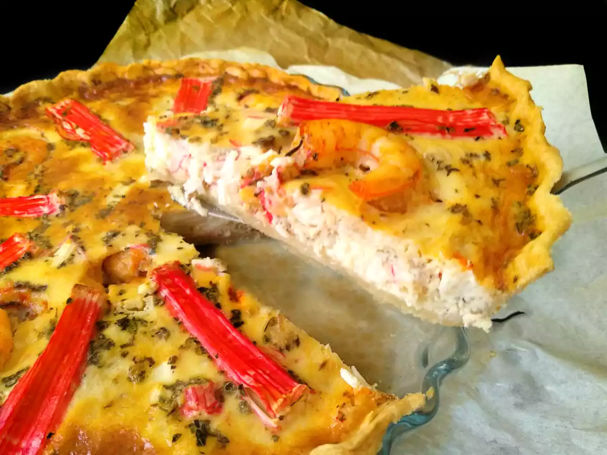 Quiche marinera con surimi, langostinos y atún - foto 3