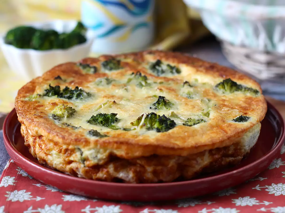 Quiche sin masa de brócoli, panceta y queso cottage - foto 2
