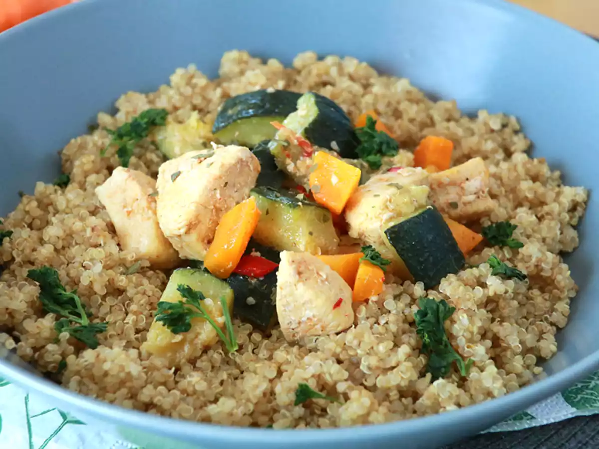 Quinoa con verduras y pollo - foto 2