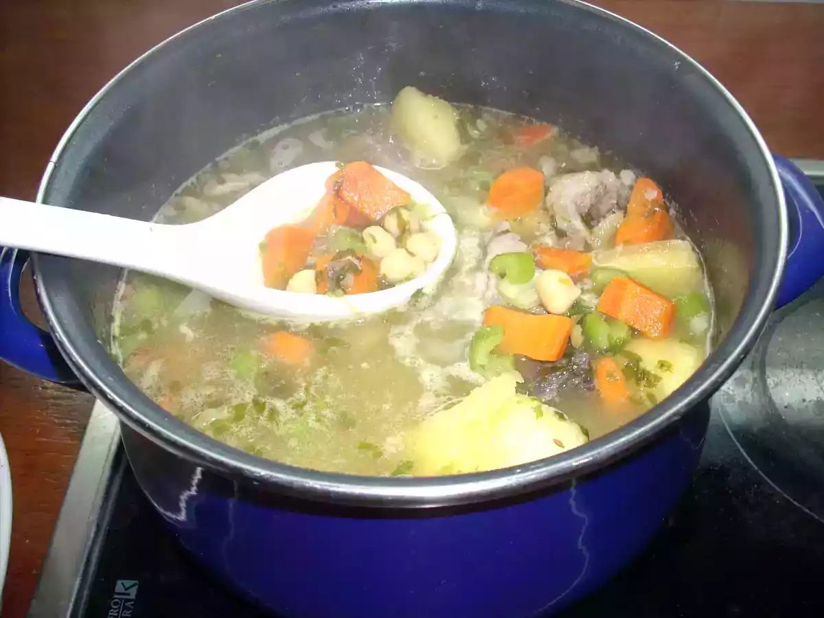 Rabito de Cerdo (tipo puchero)