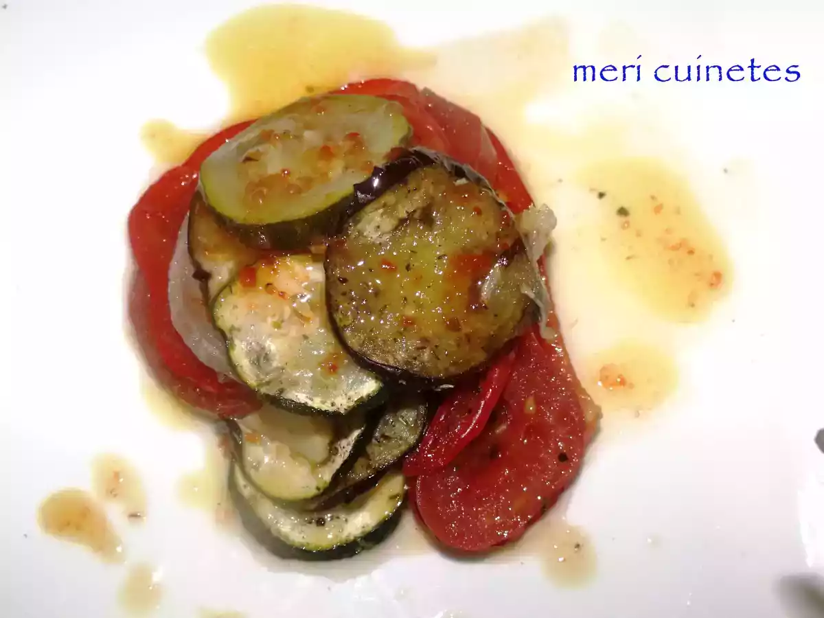 Ratatouille con vinagreta de mermelada de pimientos rojos - foto 2