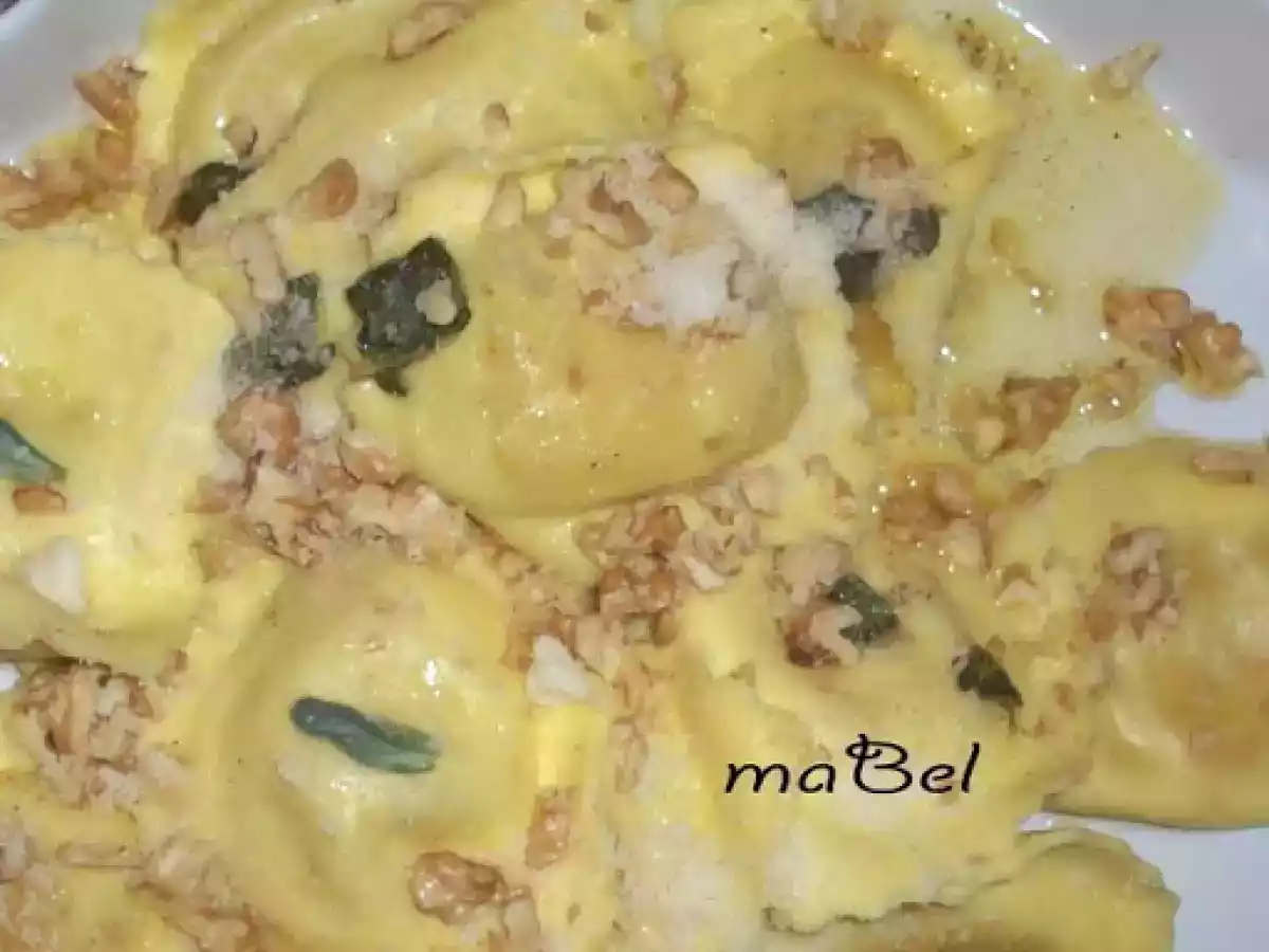Raviolis con manteca de salvia y nuez - foto 6