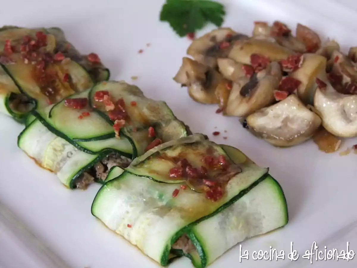 Raviolis de calabacín rellenos de carne y foie