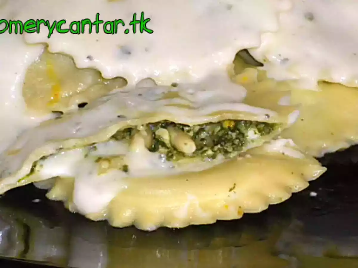 Raviolis de espinacas, ricotta y piñones de Gordon Ramsay con mi salsa de queso