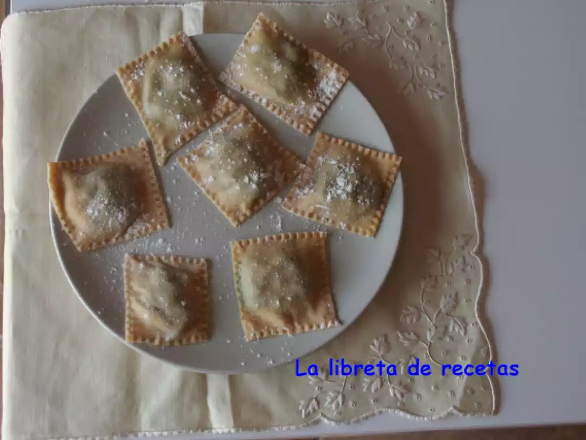 Raviolis de espinacas y salmón