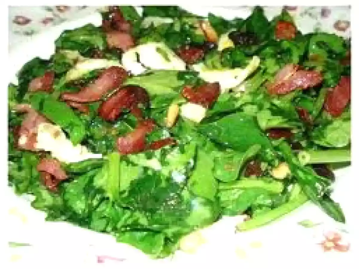 Receta de ensalada templada de espinacas, bacón y queso de cabra