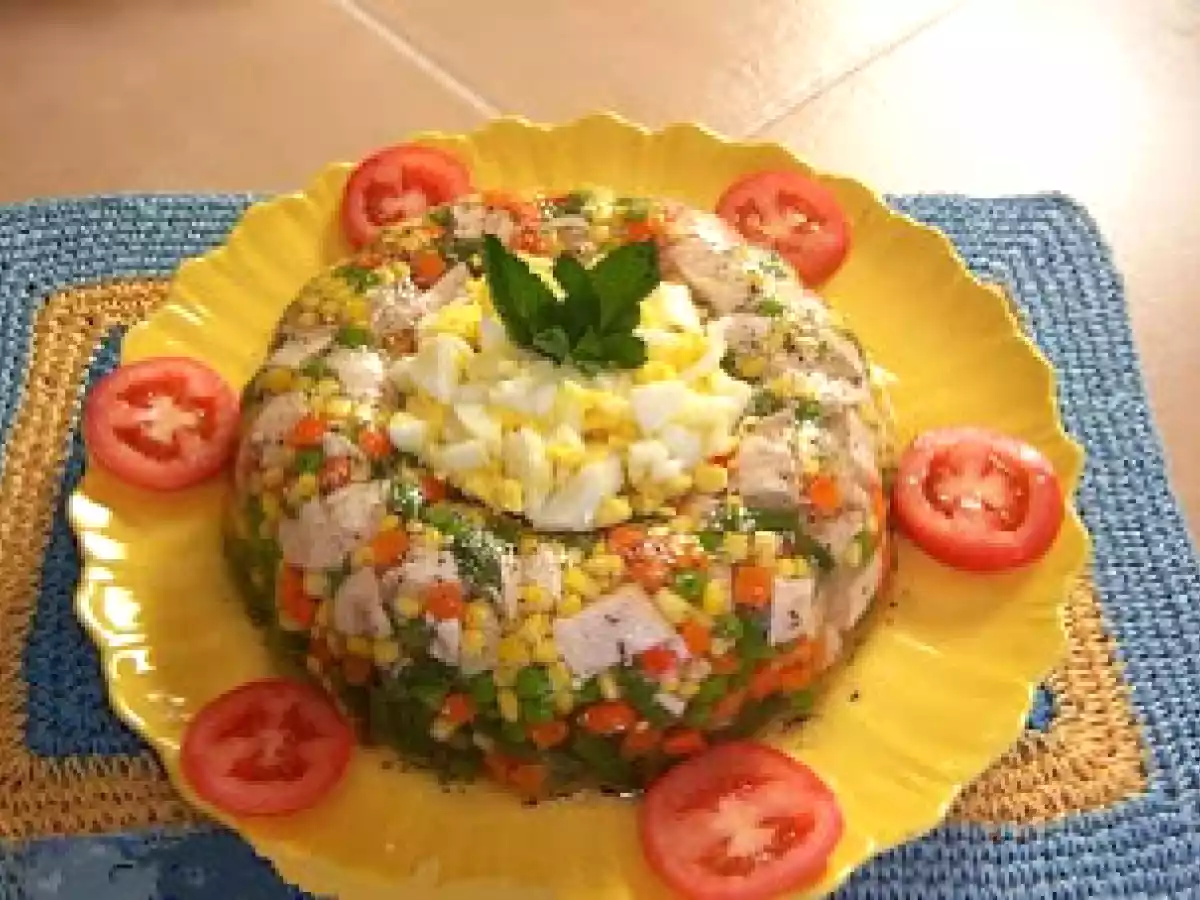 Receta ENSALADA DE POLLO EN GELATINA - foto 2