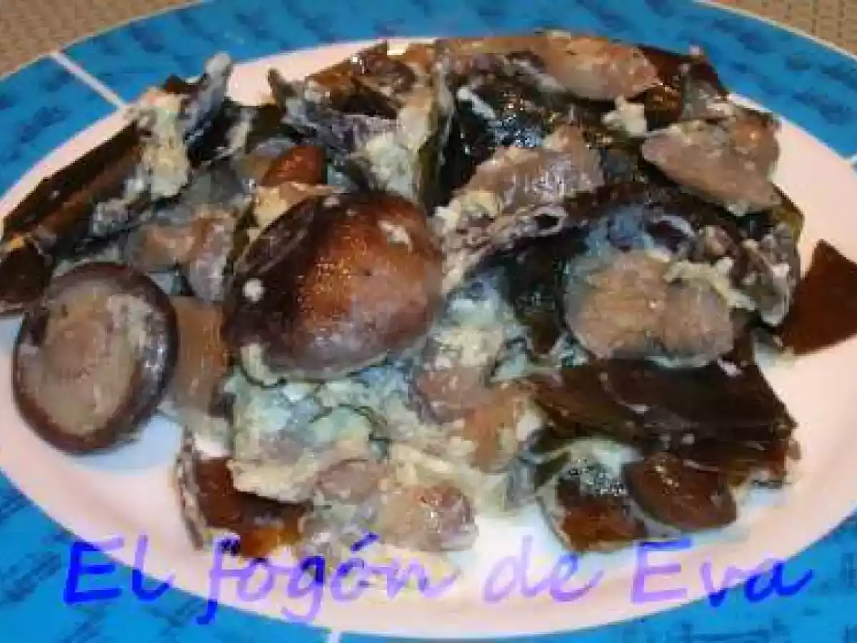 REVUELTO DE ALGAS Y SETAS