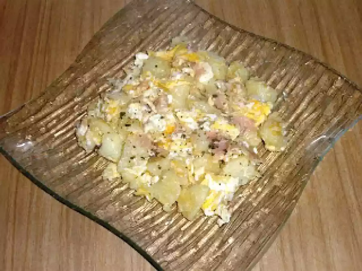 Revuelto de Patatas al Vino Blanco