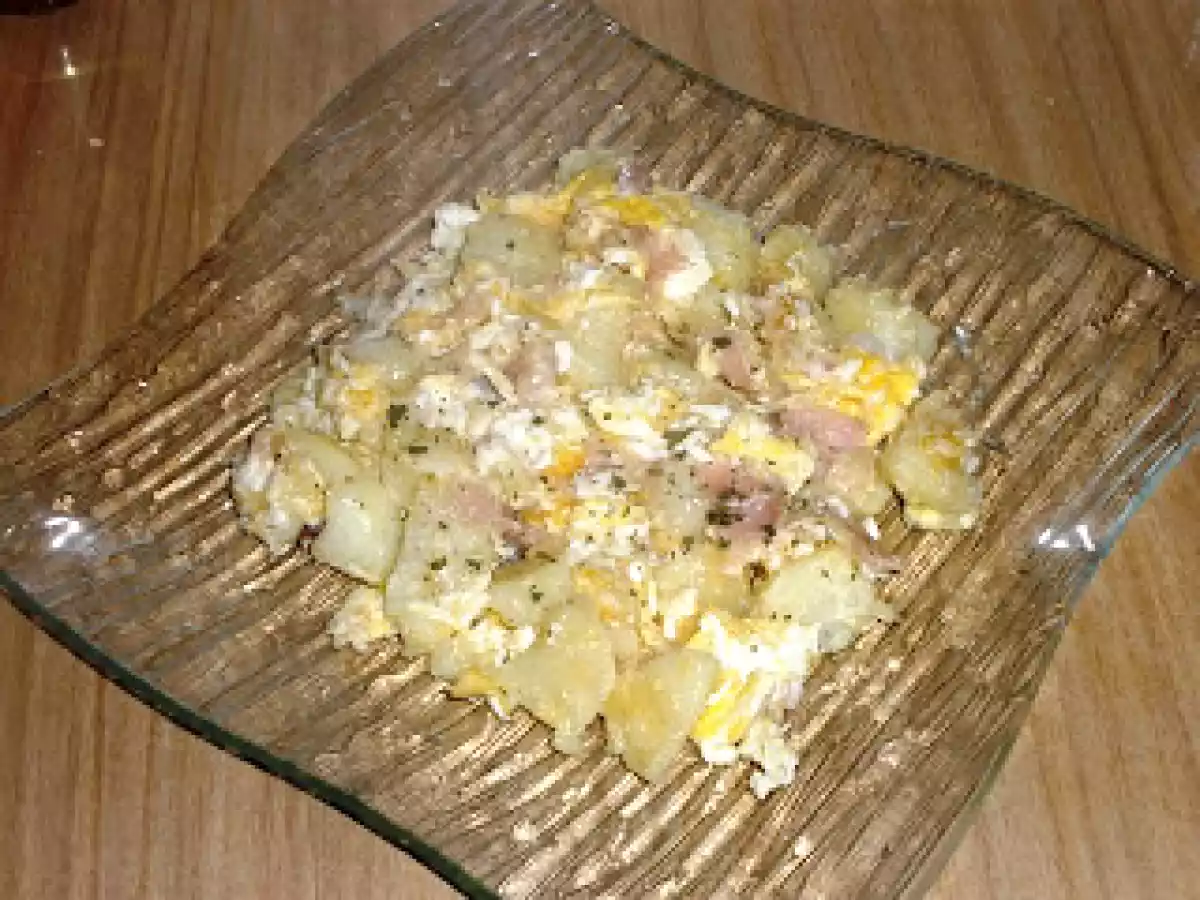 Revuelto de Patatas al Vino Blanco - foto 2