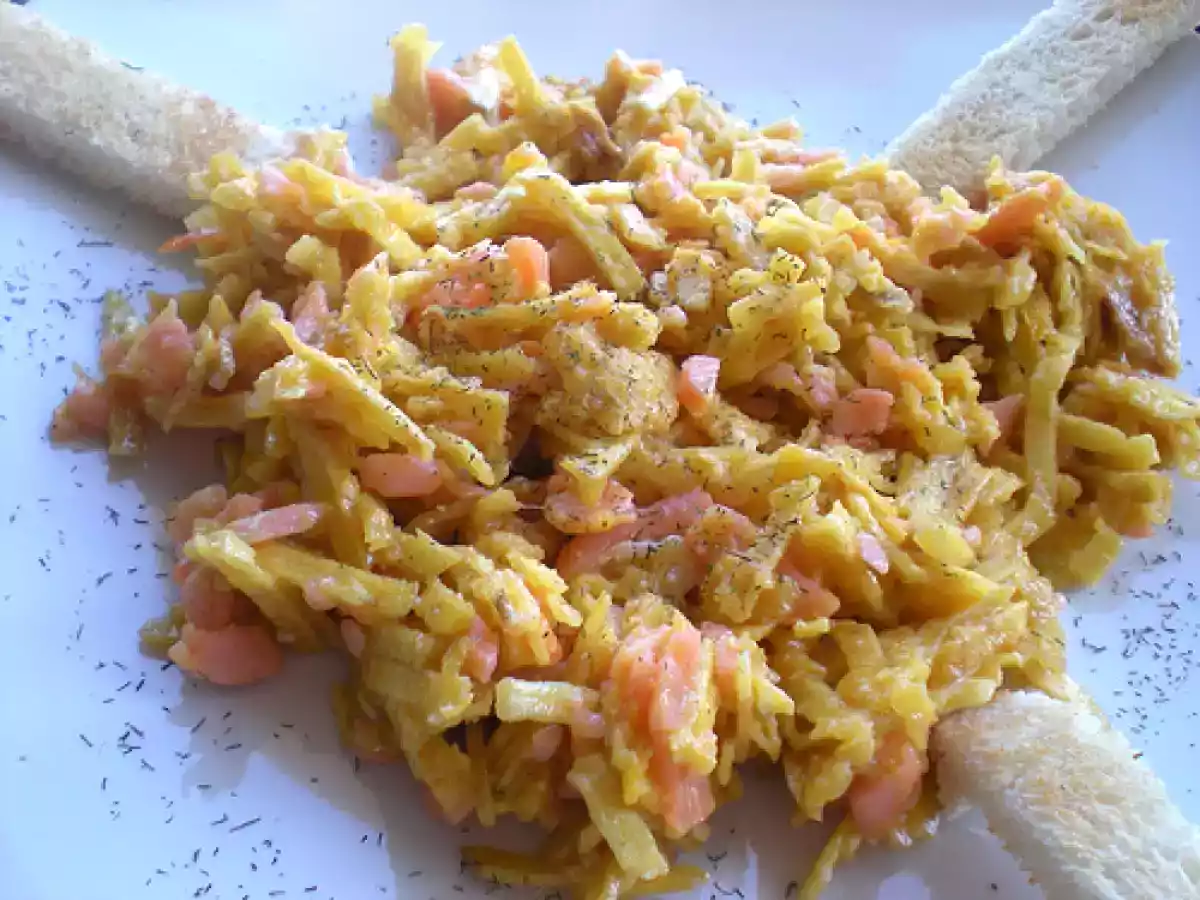 Revuelto de patatas y salmón ahumado - foto 2