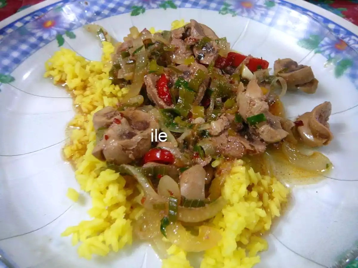 Riñones al vino blanco