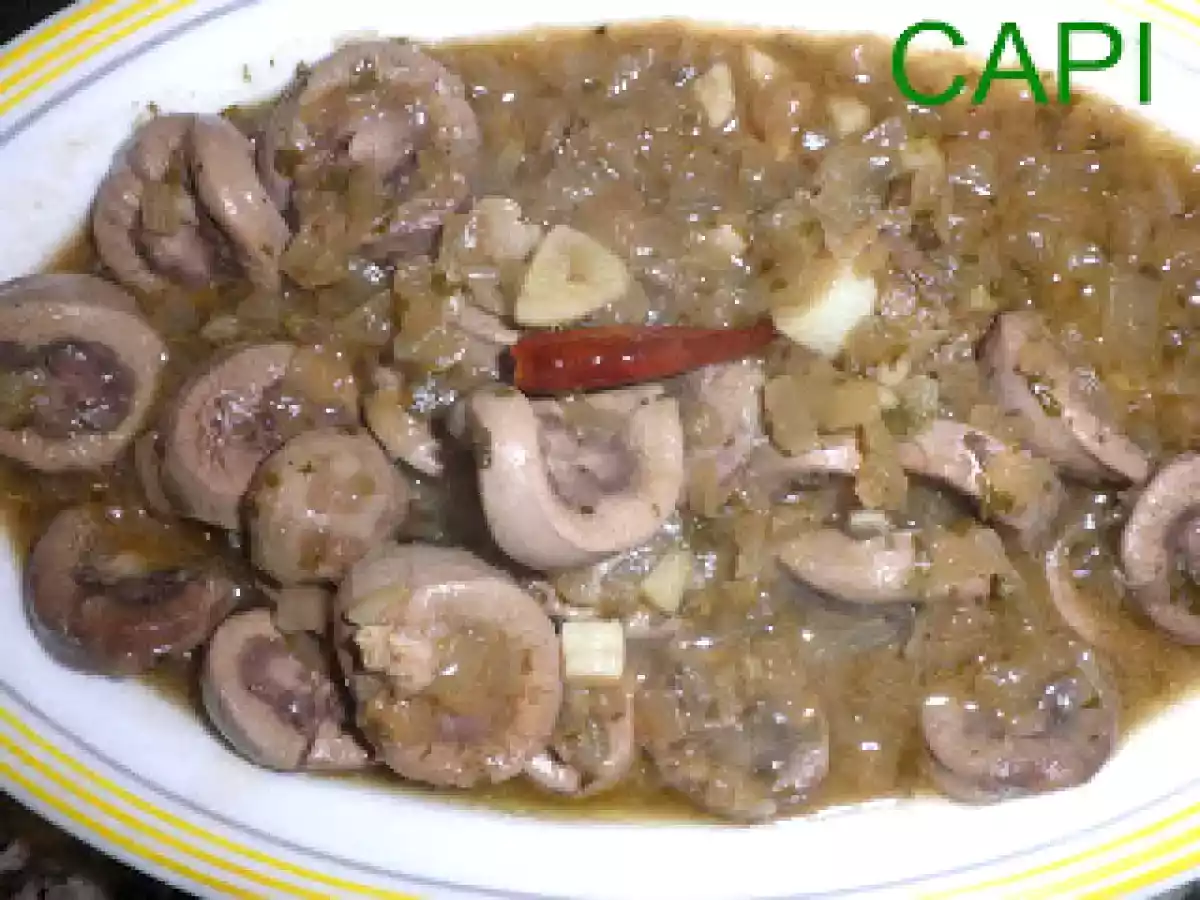 RIÑONES DE CORDERO EN SALSA.