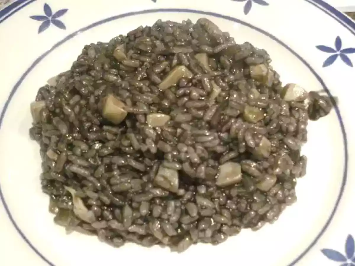 Risotto al nero di seppia (Arroz negro)