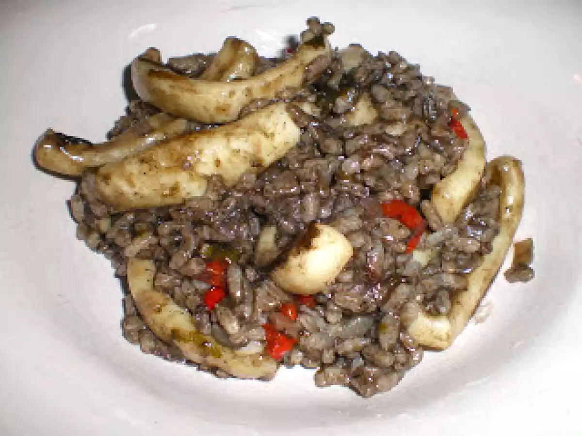 Risotto de calamares con su tinta - foto 2