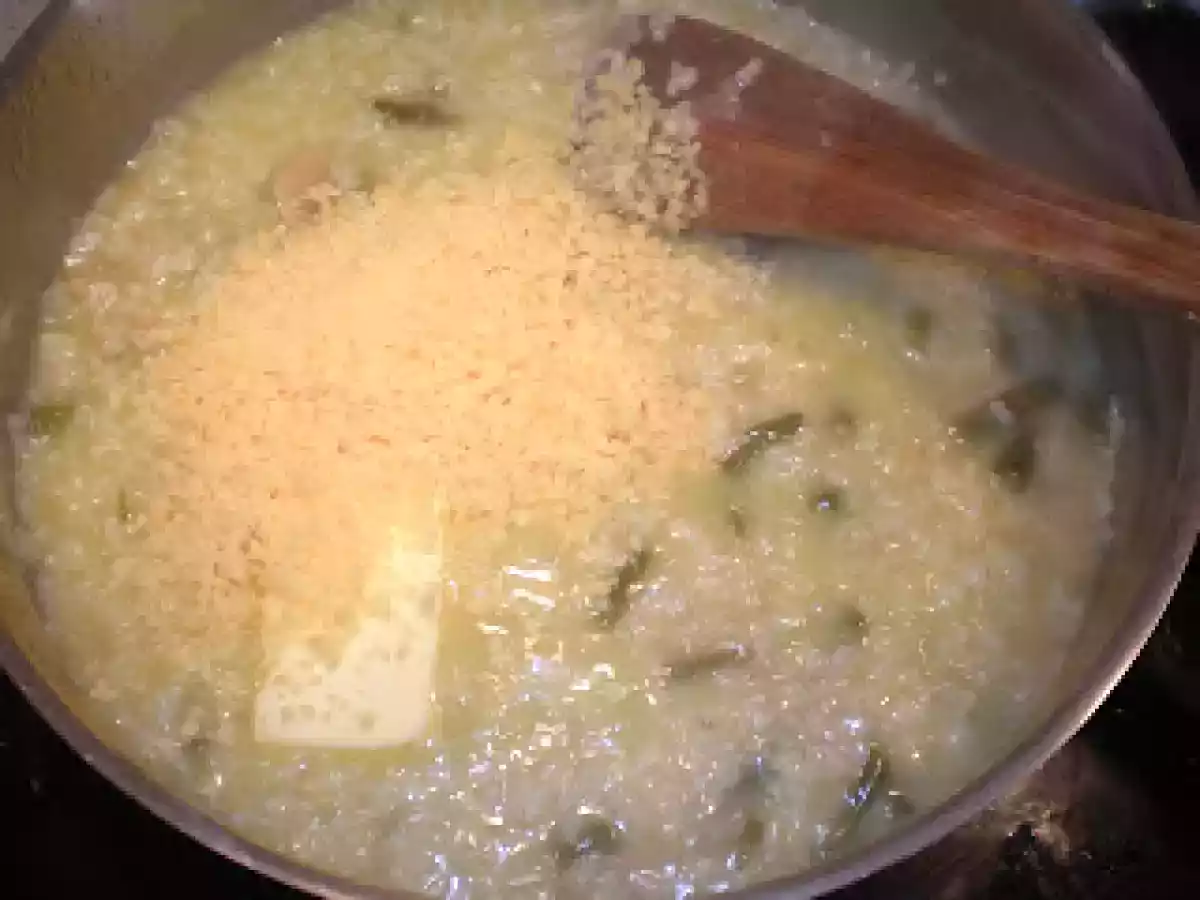 Rissotto de espárragos y champiñones
