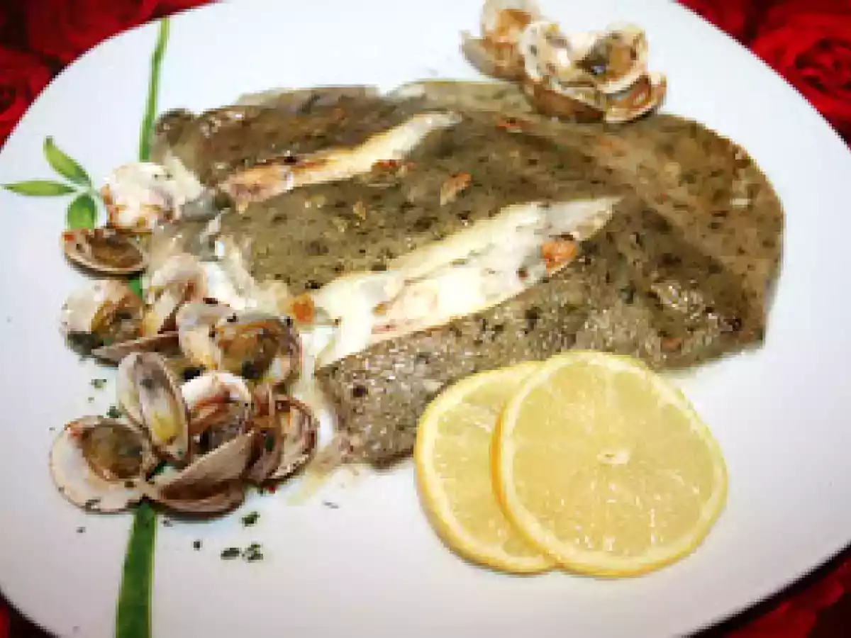 Rodaballo al horno con almejas - foto 2