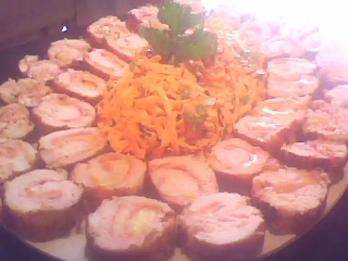 Rollitos de Pollo y Ensalada de Zanahoria