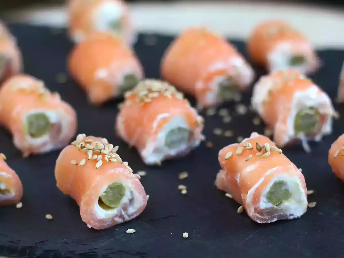 Rollitos de salmón, queso y espárragos - foto 5