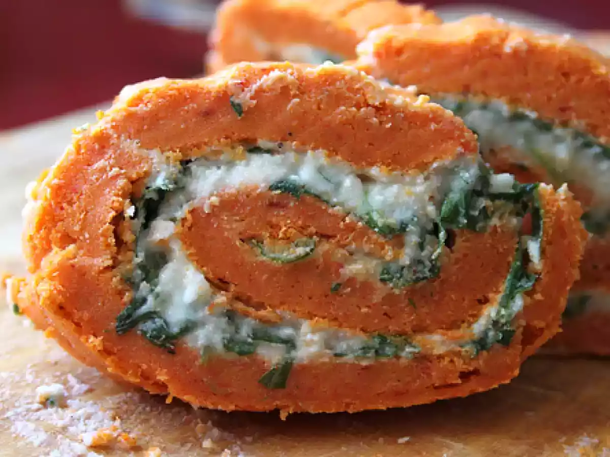 Rollo de pimientos con queso de cabra