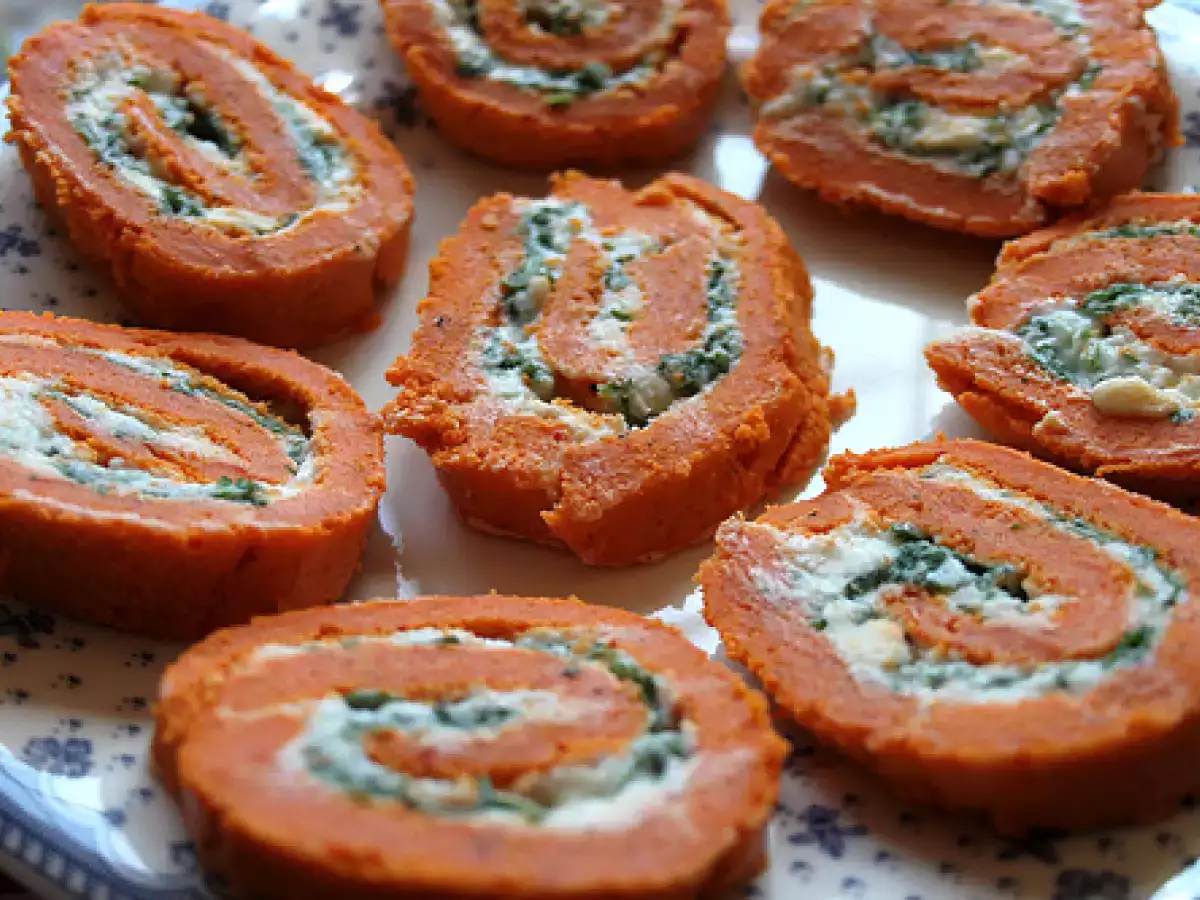 Rollo de pimientos con queso de cabra - foto 2