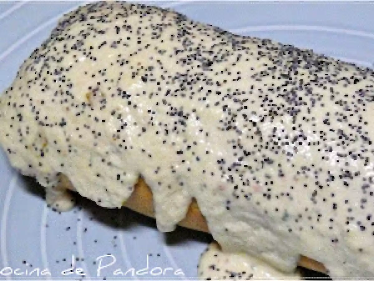 ROLLO DE SALMÓN AHUMADO CON BECHAMEL DE CEBOLLA - foto 3