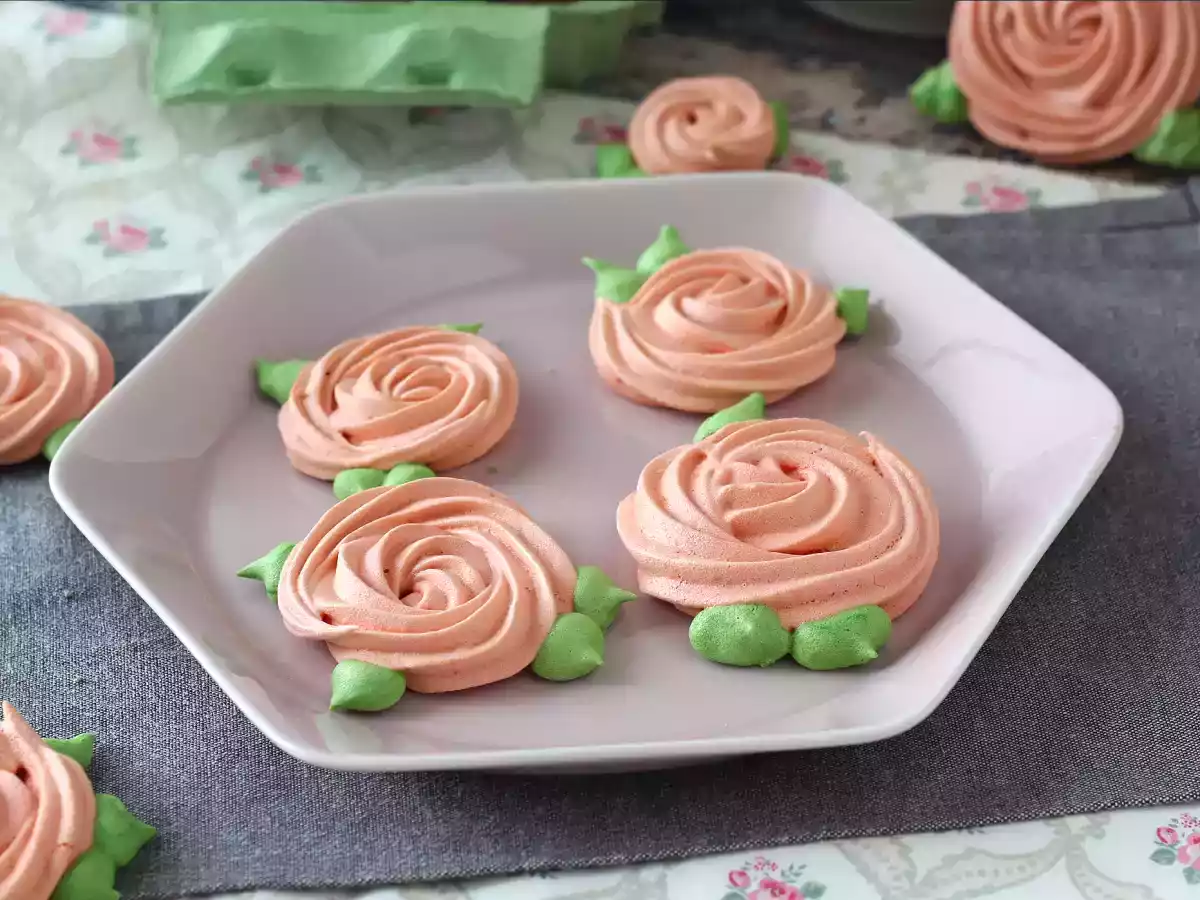 Rosas de merengue, una receta sofisticada y deliciosa - foto 3