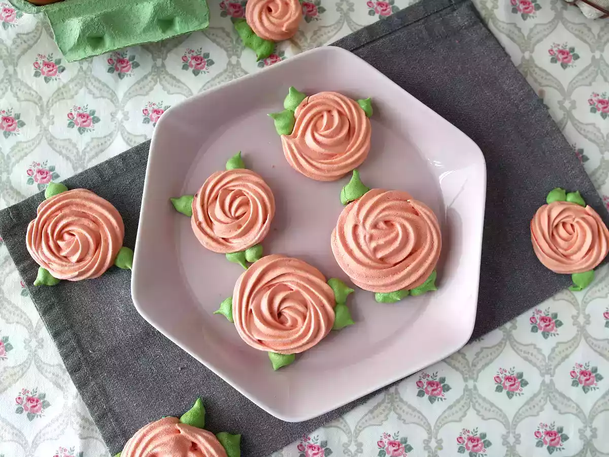 Rosas de merengue, una receta sofisticada y deliciosa - foto 5