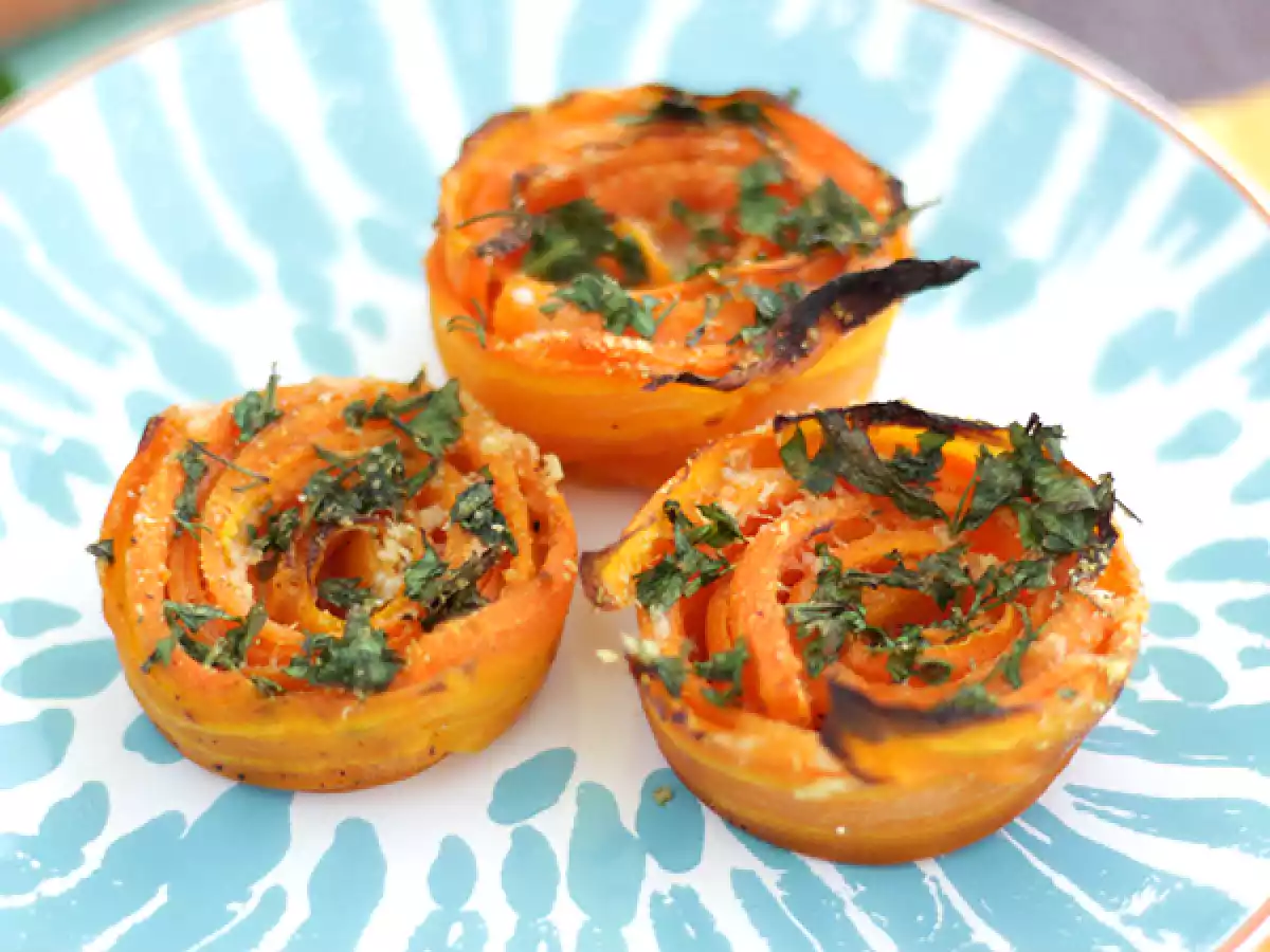 Rosas de zanahoria y parmesano - foto 2