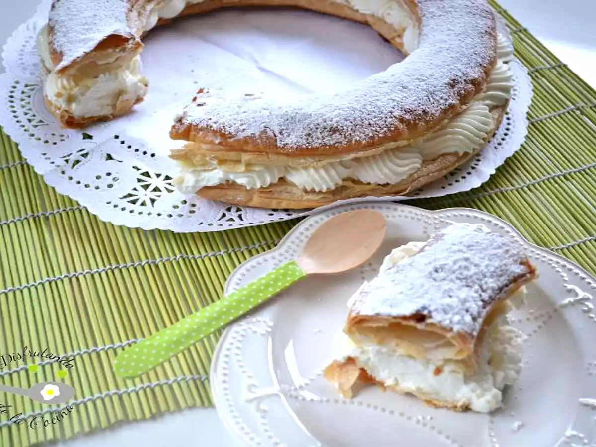 Roscón o tortel de hojaldre relleno de nata - foto 2