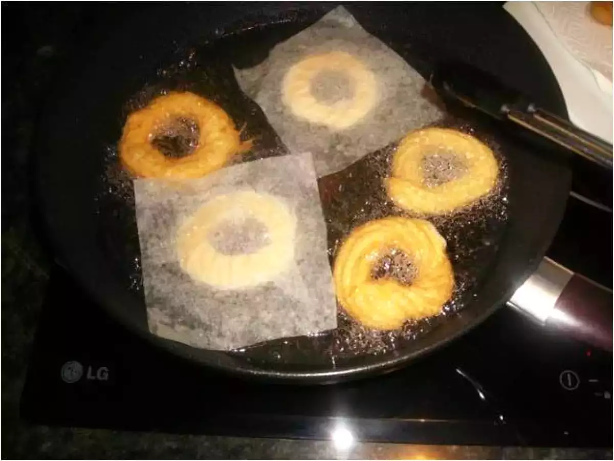 Rosquillas con pata Choux fritas - foto 8