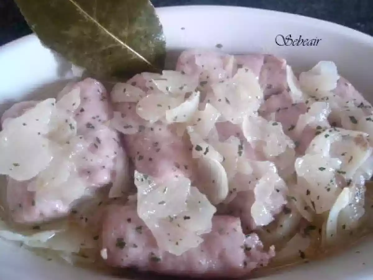 SALCHICHAS AL VINO BLANCO (thermomix)