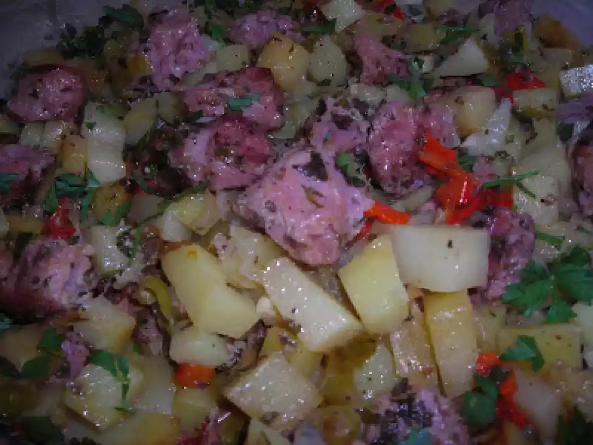 Salchichas bien acompañadas dentro de una bolsa - foto 4