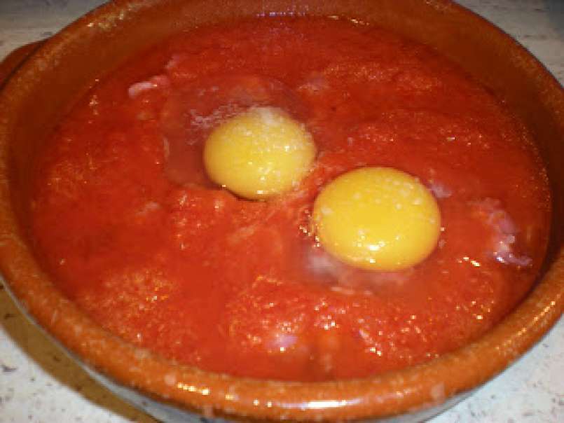 Salchichas de pollo con tomate y huevo - foto 3