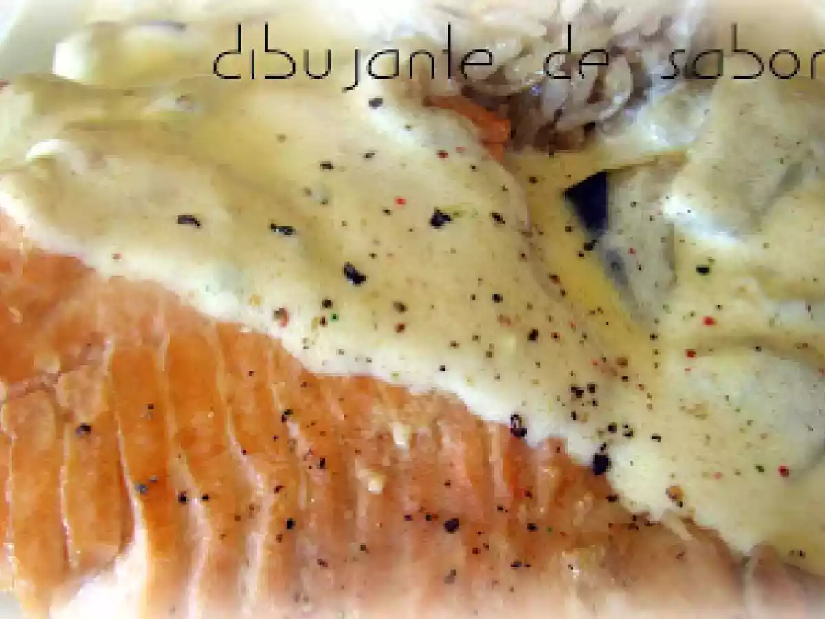 Salmón a la plancha con arroz salteado y salsa de crema de coco - foto 4