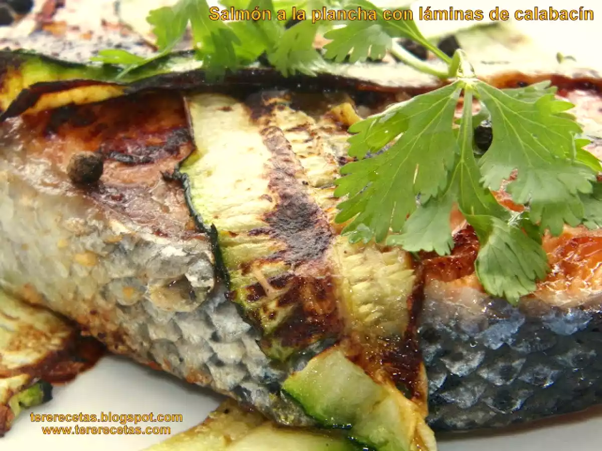 Salmón a la plancha con calabacín - foto 2