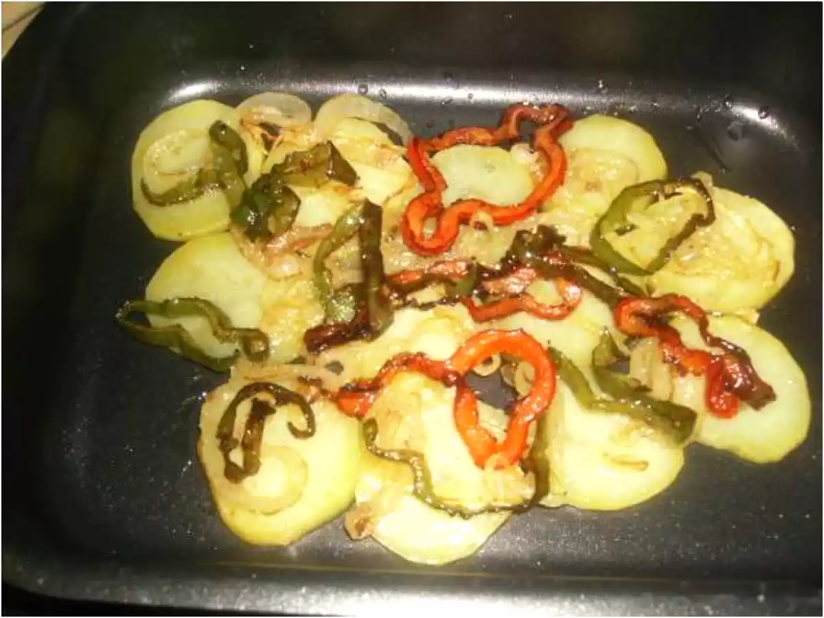 SALMON AL HORNO SOBRE UNA RICA CAMA - foto 5