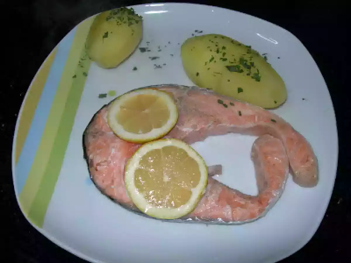 SALMÓN EN PAPILLOTE AL LIMÓN