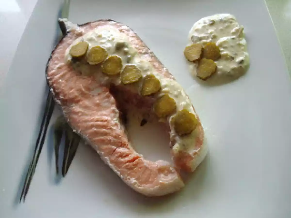 Salmón en papillote con salsa de mostaza y pepinillos - foto 7