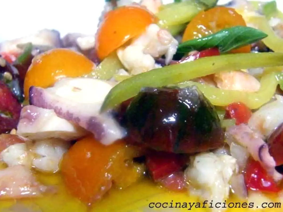 Salpicón de gambas, langostinos y pulpo - foto 2