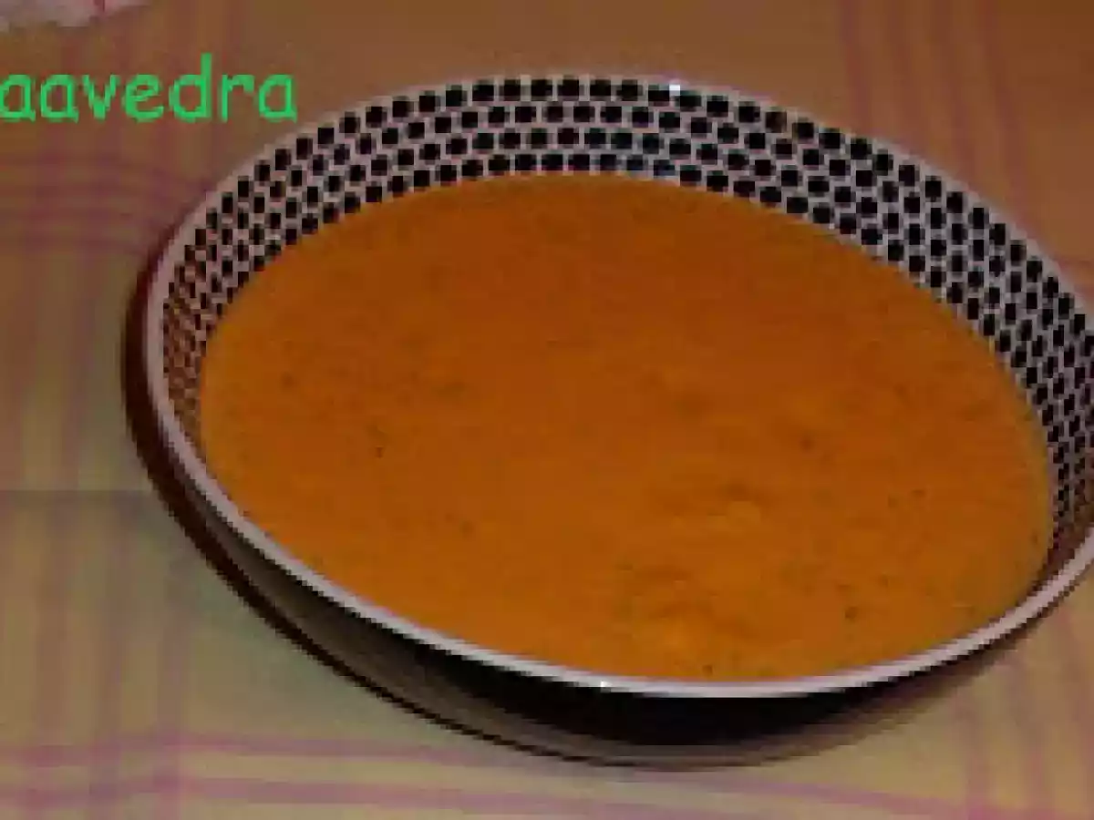 Salsa de pimientos del piquillo y calabacín