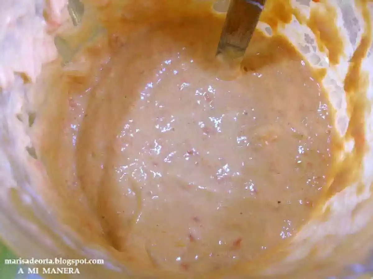 SALSA DE PIMIENTOS Y ATÚN