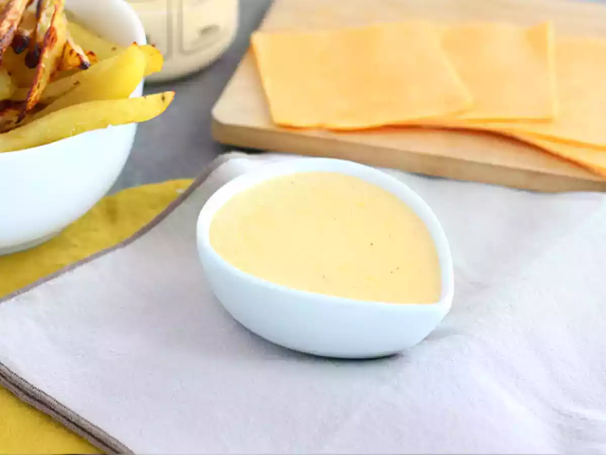 Salsa de queso para tacos o nachos