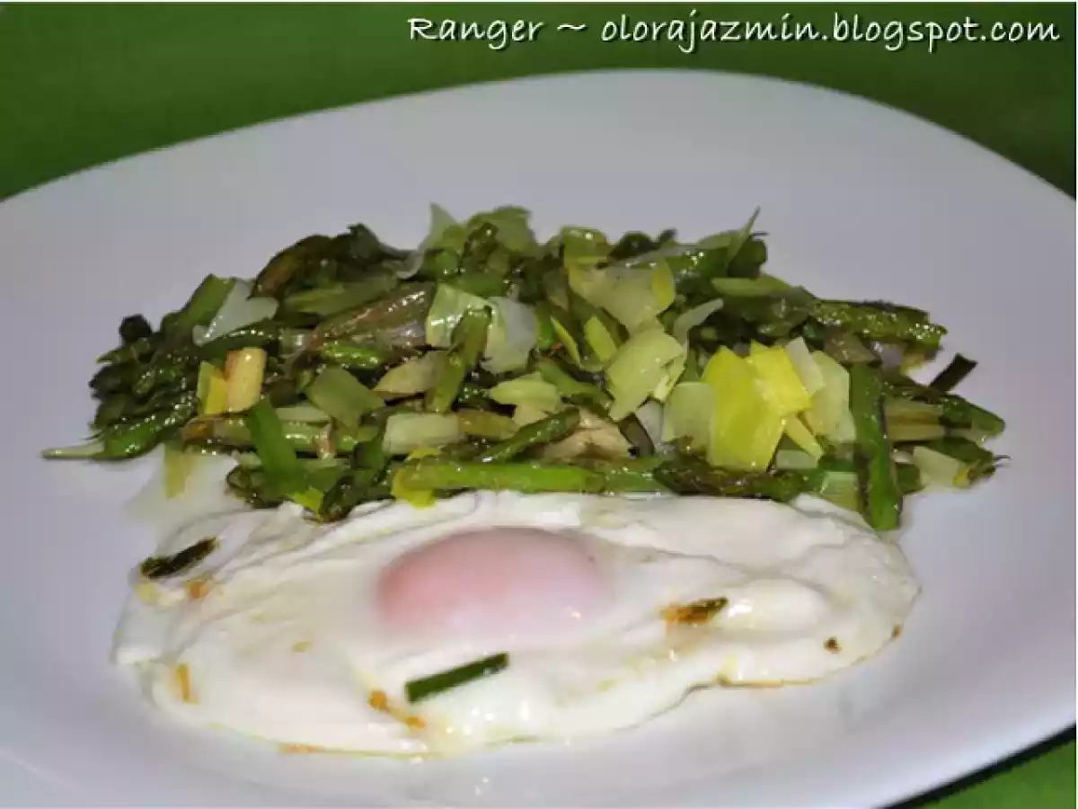 Salteado de trigueros con cebolleta fresca y puerro