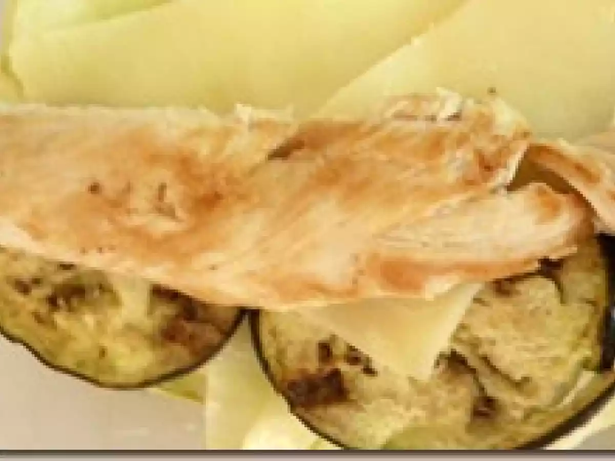 Sándwich caliente de pollo thai con vegetales - foto 2