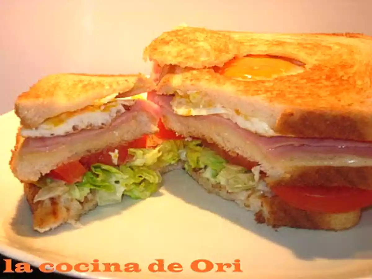 Sándwich especial corty